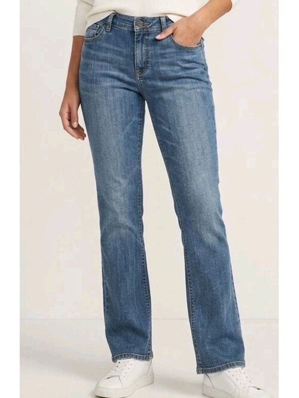 Old Navy The Flirt Jeans Women Size 12 Regular Blue Medium Wash Bootcut Stretch